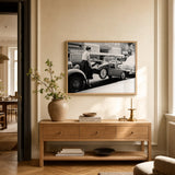 Miljöbild för Woman lifting car