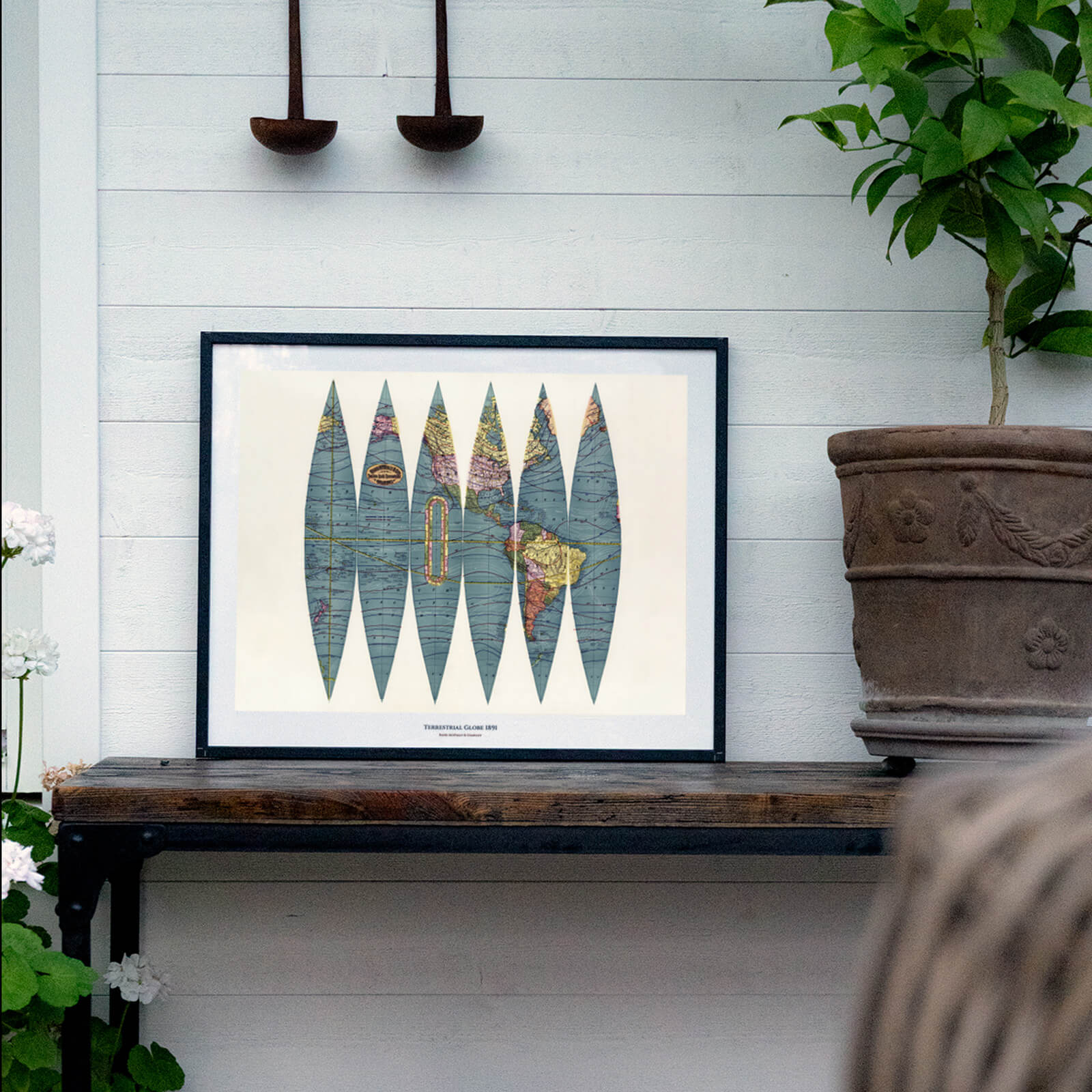 Terrestrial Globe 1891 - Historly AB