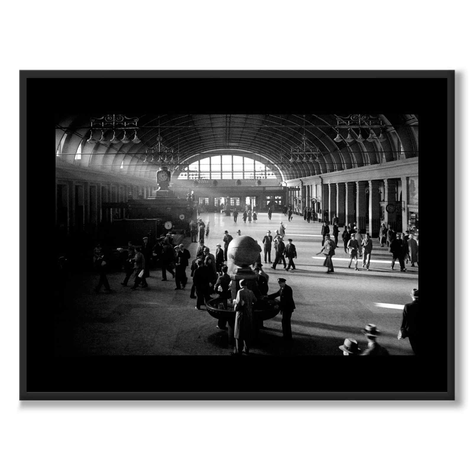 Black Collection - Stockholm Central Station 